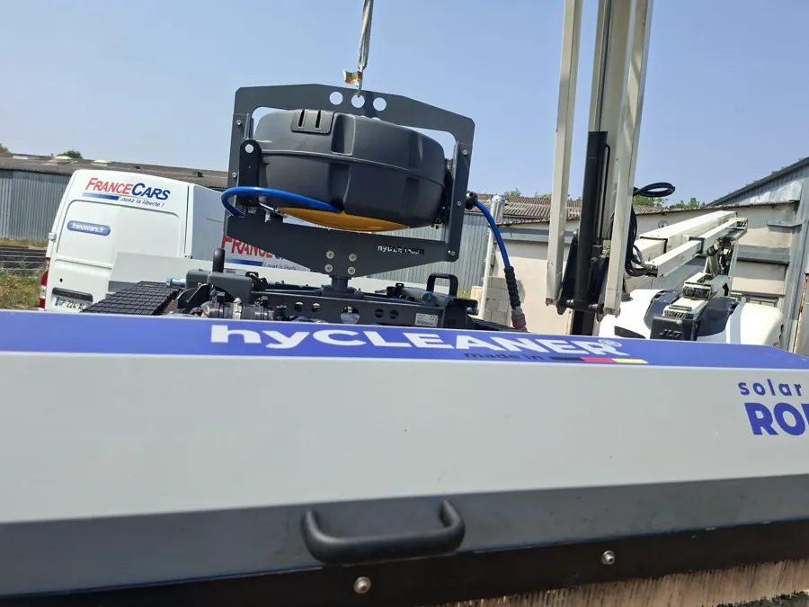 Détail du robot hyCLEANER